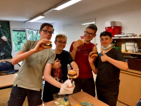 burgers_2021-10-21-1